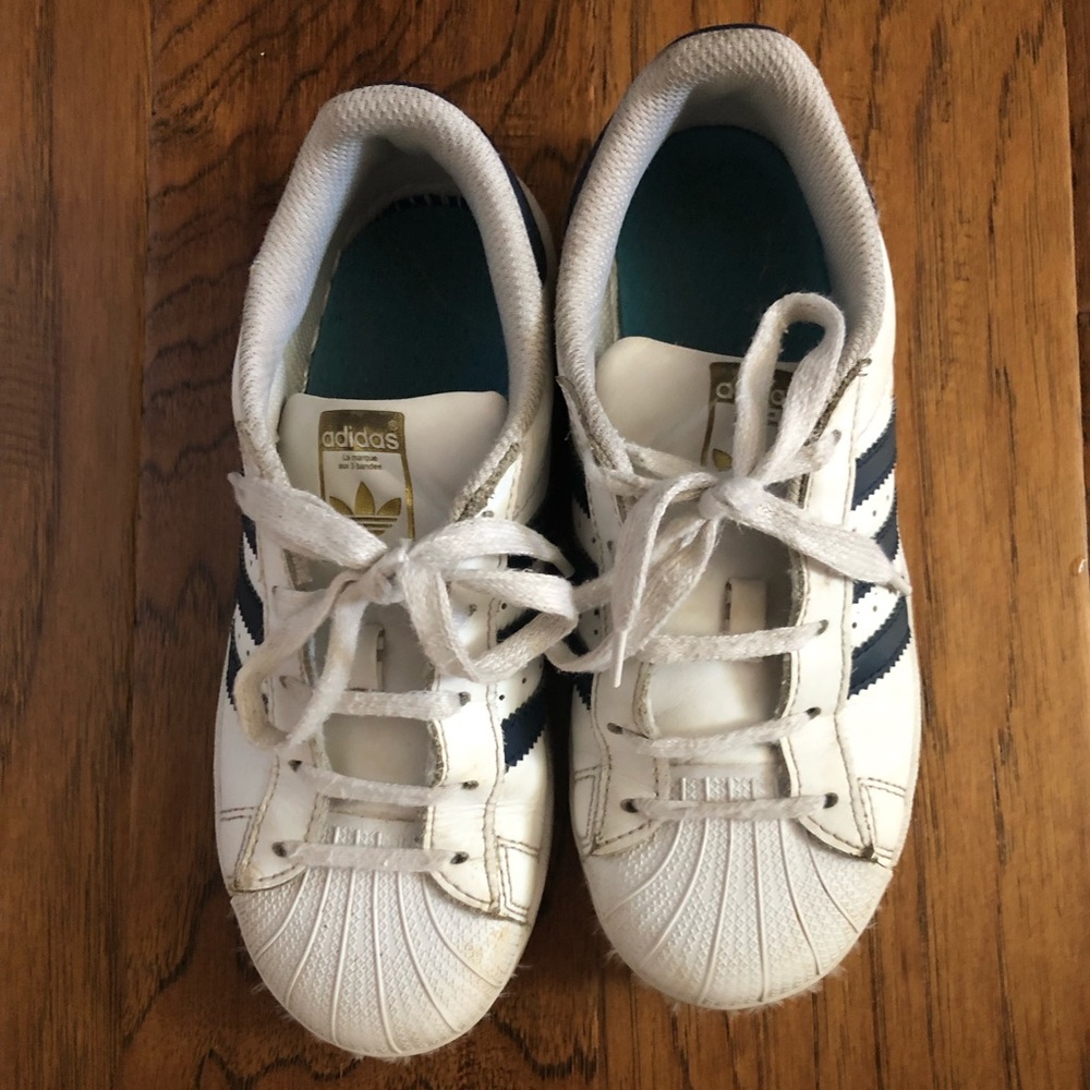 Kids Size 1 Adidas Superstar Sneakers